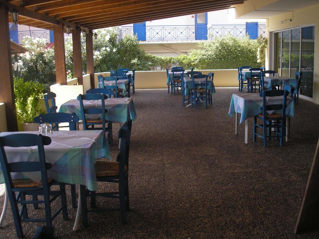 Francisco Beach Hotel Agios Andreas  Bagian luar foto